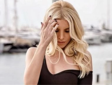 Το μήνυμα όλο νόημα της Κατερίνας Καινούργιου: «Κανένας δεν μπορεί να με δει που κλαίω…» (φώτο)